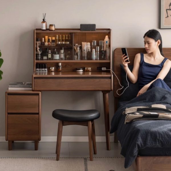 Hillary Solid Wood Dressing Table